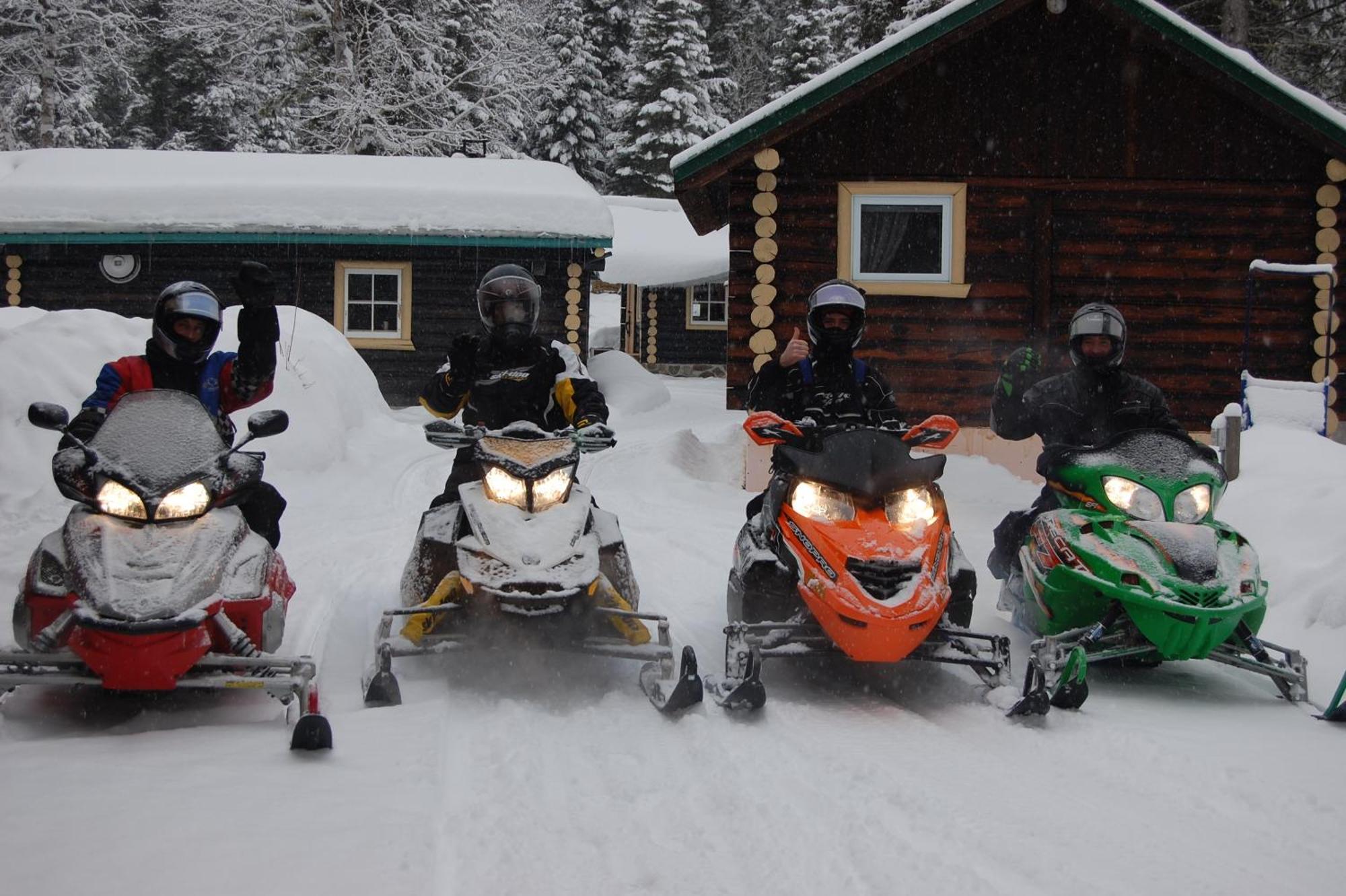 Domaine Le Bostonnais - Le Village En Bois Rond La Tuque Buitenkant foto
